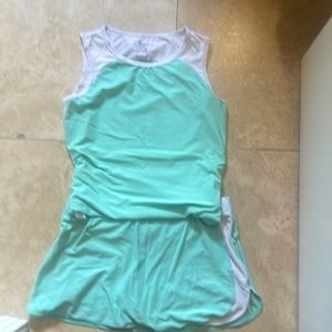 Mint Wilson’s women’s tennis outfit